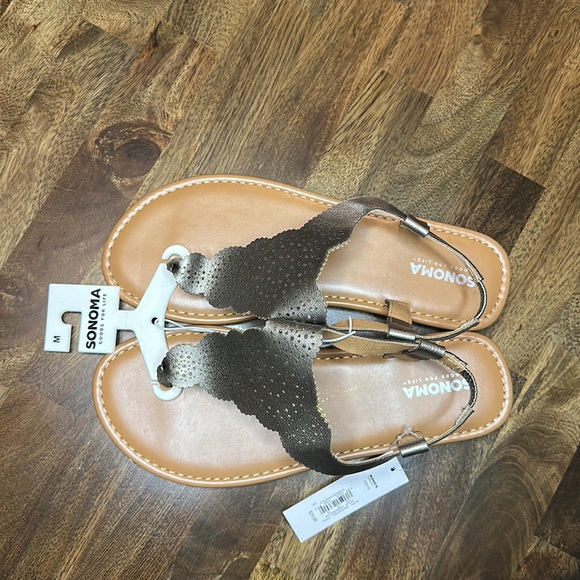🆕 NWT WOMEN’S SONOMA THONG SANDALS SIZE M 7-8 - Picture 2 of 8